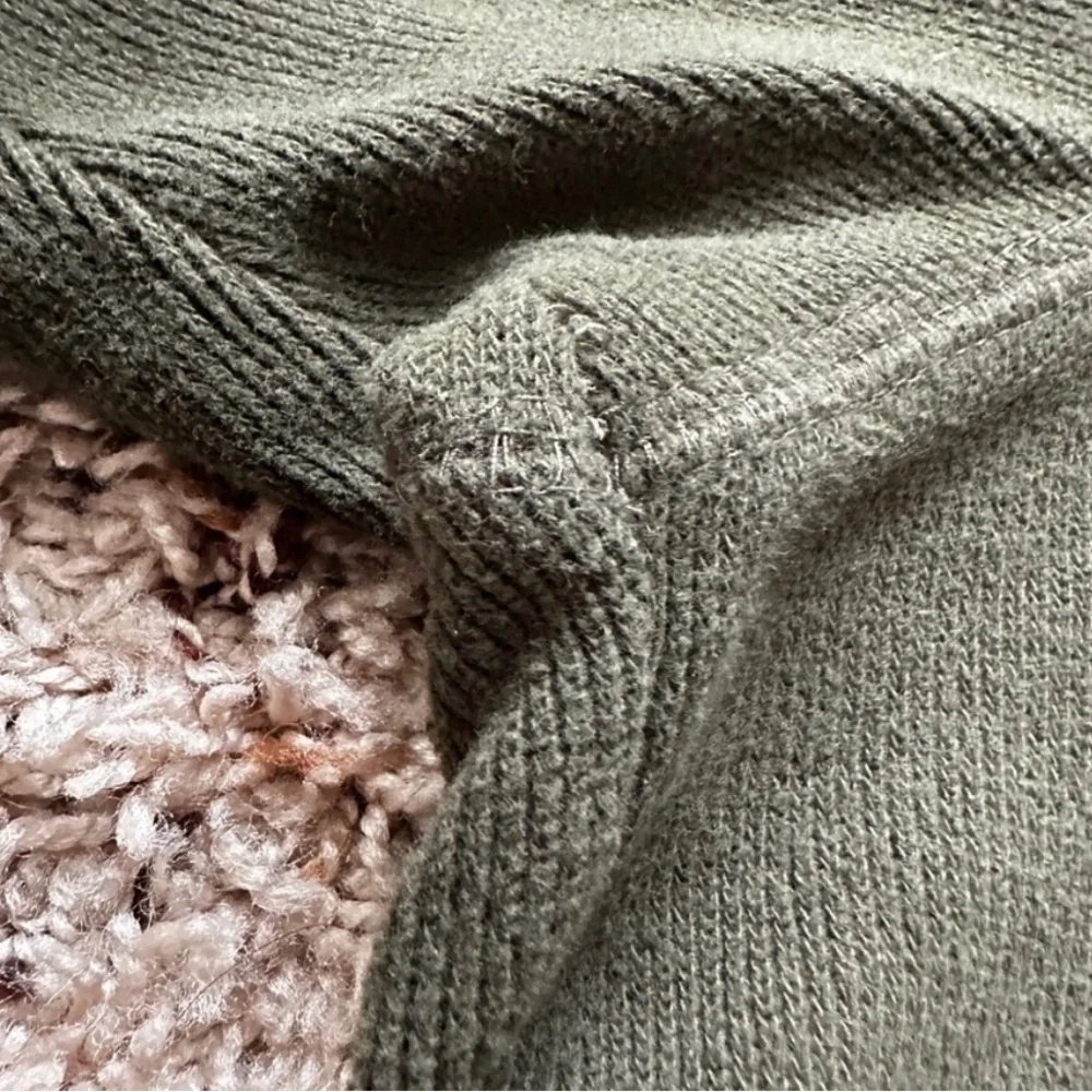 Vintage 90s Club Room V-Neck Olive Green Knit Sweater Men’s Size XXL Preppy Y2K